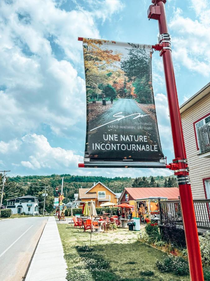 Auberge Mandala Сен-Матье-дю-Парк Экстерьер фото